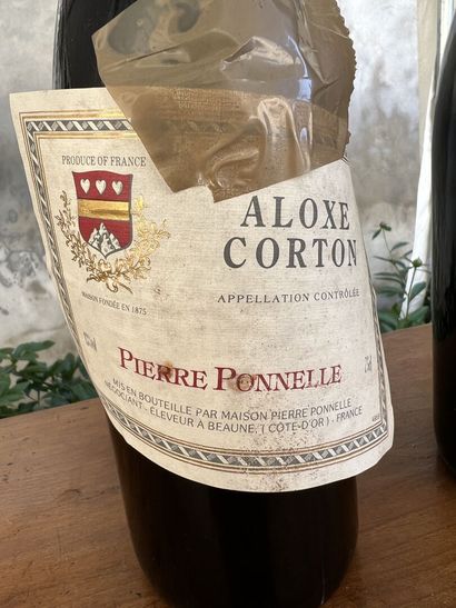 null 2 bouteilles ALOXE CORTON - Pierre PONNELLE Collerettes et 1 Étiquette manquantes



Lieu...