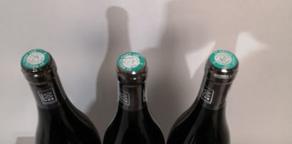 null 3 bouteilles NUITS St. GEORGES 1er cru Vieilles Vignes - Domaine PRIEURE ROCH...