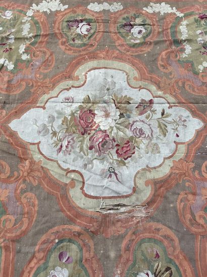 null AUBUSSON, Louis Philippe period
Polychrome woven wool carpet decorated with...