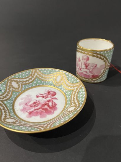 null SAMSON, 19th century
Porcelain cup and saucer decorated in the style of Sèvres...