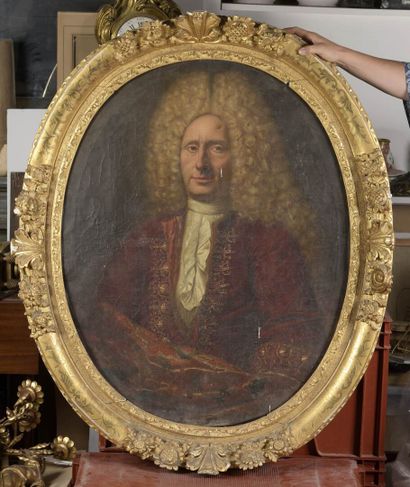 null École FRANCAISE vers 1720
Portrait d'homme en perruque
Portrait de dame tenant...