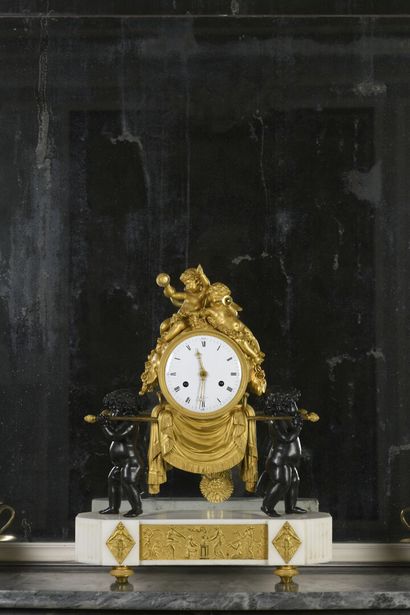 White marble clock, chased bronze, patinated...