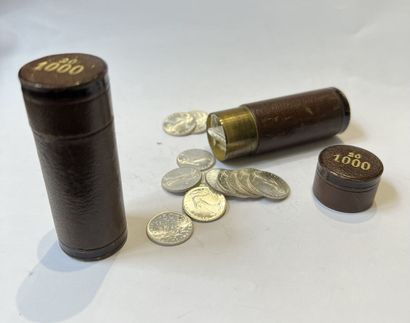 null Lot de deux cylindres contenant des pièces de 50cts 1916
Poids 273grs