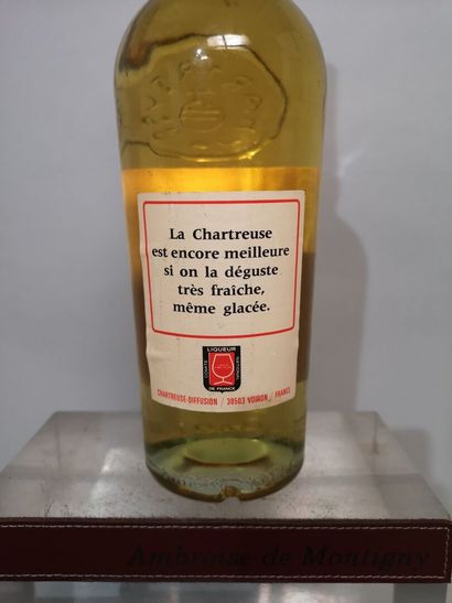 null 1 flacon 70 cl CHARTREUSE Jaune - 40° periode 1973-1982