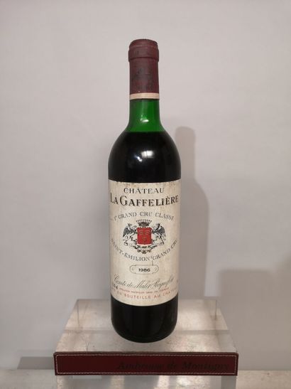 null 1 bouteille Château La GAFFELIERE - 1er Gcc Saint Emilion	1986	
Etiquette légèrement...