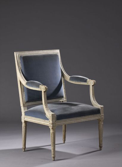 null Fauteuil en bois mouluré et sculpté estampillé 
JB Boulard d'époque Louis XVI
À...