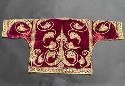 null Embroidered lady's vest, Turkey, late nineteenth-early twentieth century, purple...