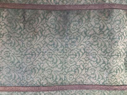 null Two-tone damask, Italy or Spain, early seventeenth century, dense green silk...