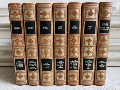 Set of 36 volumes on daily life, FAMOT editions,...