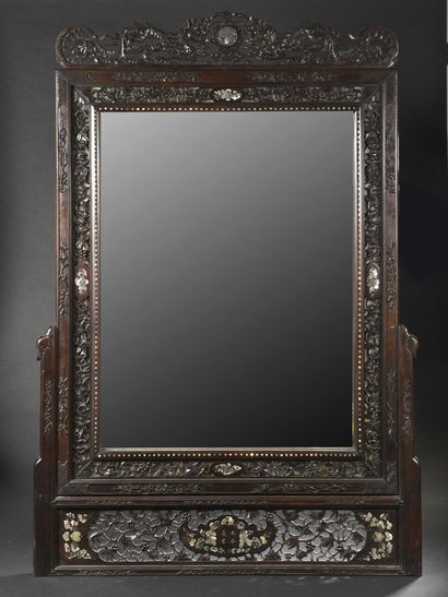 null LARGE MIRROR in carved wood and mother-of-pearl inlays
INDOCHINA, early 20th...
