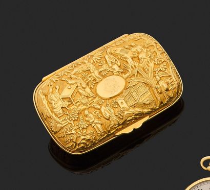 null Yellow gold cushion-shaped box, hinged lid adorned with a monogrammed cartouche...