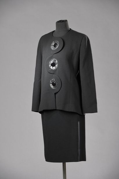 null TAILLEUR by PIERRE CARDIN, black crepe, similar outfit to the previous one,...