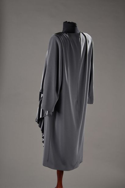 null HABILLEE DRESS by PIERRE CARDIN, long-sleeved straight dress in gray crepe trimmed...