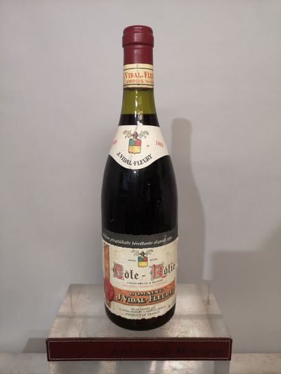 null 1 bouteille COTE ROTIE - J. VIDAL FLEURY 1989
Etiquette légèrement tachée.
