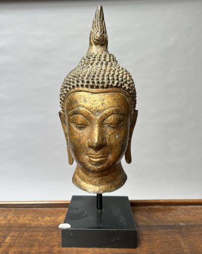 Siam du XIXe siècle
Tête de bouddha
H.28...