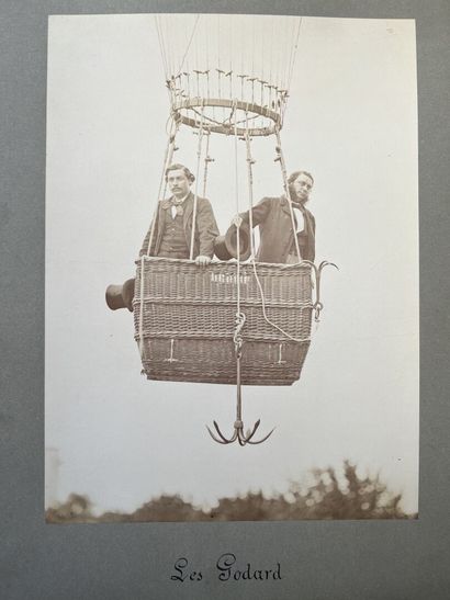 null ANONYME, vers 1860-1880 
Les Frères Jules & Louis GODARD en ballon
Deux tirages...