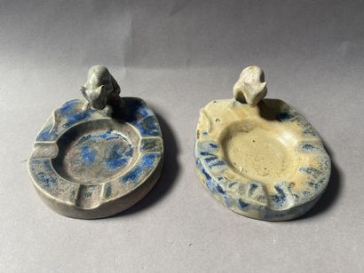 null GREBER Charles (1853-1935)
Two stoneware ashtrays, polychrome enamels. Decorated...