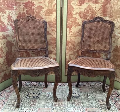 null PAIR OF Louis XV period caned CHAIRS
Decorated with flowers, cambered legs.
H...