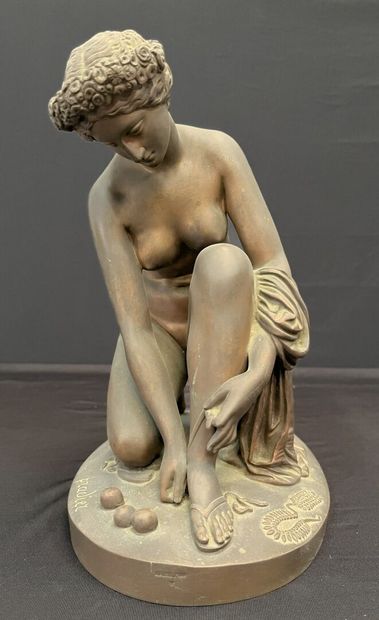 null After James PRADIER (1790-1852)
La toilette d'Atalante.
Bronze proof with medal...