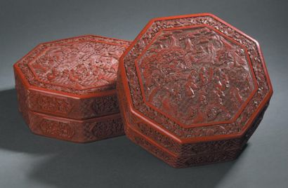 null Paire de boîtes couvertes en laque rouge sculptée Chine, dynastie Qing, XIXe...