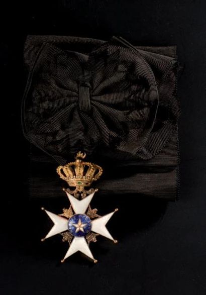 SUÈDE Ordre de l'Étoile polaire. Croix de Grand-Croix. Vermeil, émail (cheveux),...