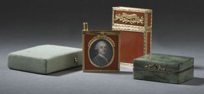 null Rare étui à carnet, Paris 1762-1768. Dans sa boîte en laque de composition rouge,...