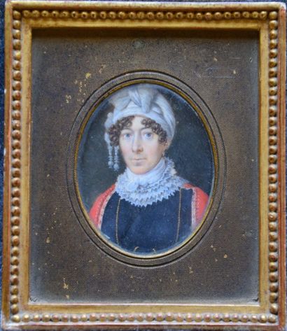 École BELGE 1817, A. BOGAERT *** Portrait de femme au turban Gouache ovale. Signé...