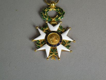 France 
Ordre de la Légion d'honneur. Étoile d'Officier, époque IIIe République....