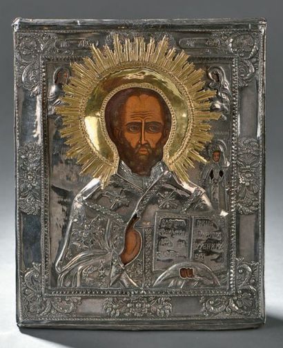 null Saint Nicolas
Russie, XIXe siècle
Peint sur bois, visage repeint, oklad en argent...