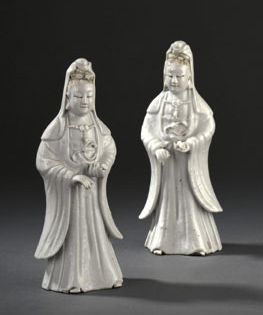 Deux Guanyin debout, Chine, XIXe siècle
En...