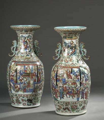 null Paire de grands vases en porcelaine de Canton
Chine, fin du XIXe siècle
De forme...