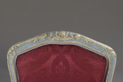 null Paire de fauteuils à châssis estampillés J CHENEVAT d'époque Louis XV
En bois...