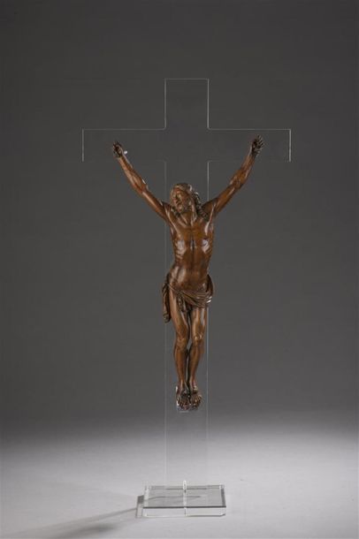 null Christ en buis sculpté, XVII e siècle
Tête tournée vers la gauche, yeux levés...