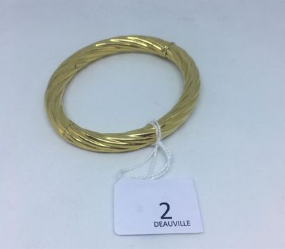 null Bracelet jonc en or jaune torsadé 18K (750 ). Poids 19,83 g
