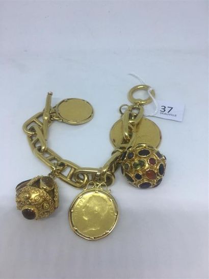 Bracelet en or jaune 18K (750 ) à pendeloques,...