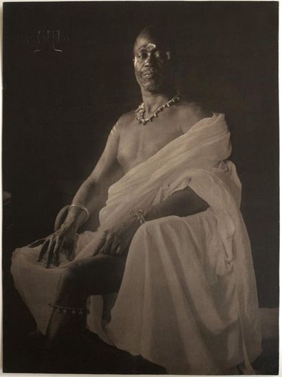 null Otto Wegener
Guerrier africain
Paris, vers 1907
Grande épreuve argentique d'exposition...