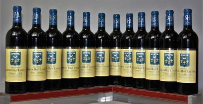 null 12 bouteilles 
CHÂTEAU SMITH HAUT LAFITTE - Grand cru Pessac Léognan 
2000