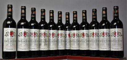 11 bouteilles CHÂTEAU CAP LÉON VEYRIN - Listrac...