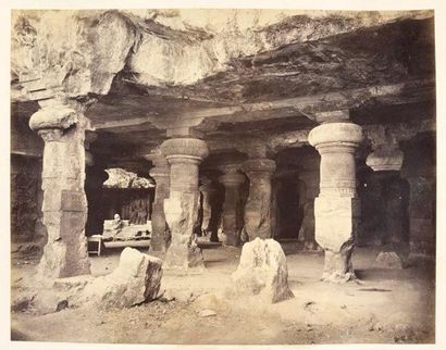 null Samuel Bourne (1834-1912)
Agra et Bénarès, divers sites de l'Inde, années 1860
Six...