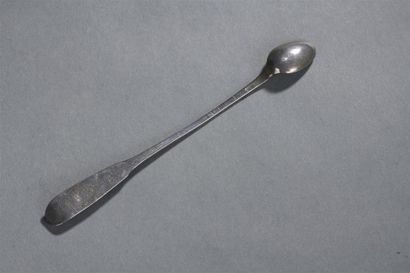 null Cuillère à pharmacie en argent par la veuve Bonjean, Grenoble, 1772
La spatule...