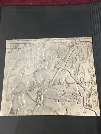 École du XXe siècle Un bas-relief, Égypte....