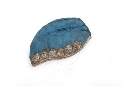 null Bonnet en damas, seconde moitié du XVIIIe siècle, bonnet de forme emboitante...