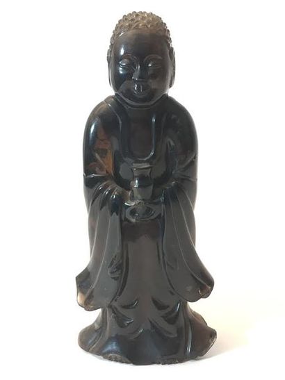 null STATUETTE en quartz fumé figurant Bouddha. Socle bois. CHINE, XXème siècle Haut:...