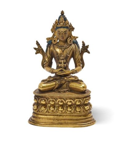 null STATUETTE du bouddha Amitayus en bronze doré laqué or sur le visage et les boucles...