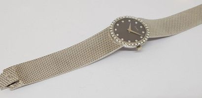 null PIAGET, Watchband in white gold, 750 MM, black steel back, diamond numerals,...