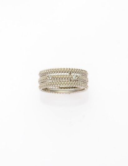 null MAUBOUSSIN - Paris, The First Day. Pretty ring ring in white gold, 750 MM, grainetti...