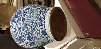 null CHINA Covered porcelain vase with blue and white decoration of flowers and foliage,...