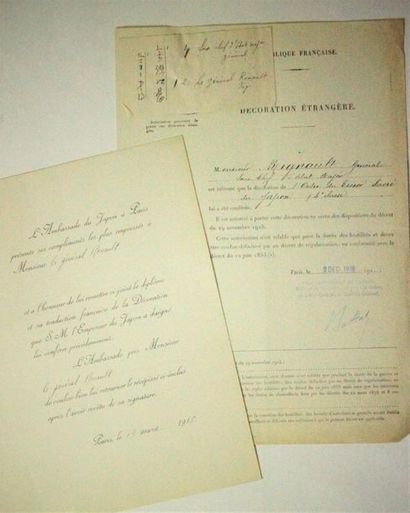 null JAPON 
Regnault Charles
Document informant le général Regnault qu'il est autorisé...