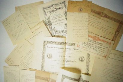 null Général Regnault 
Divers documents:
- ordre national de légion d'honneur informant...