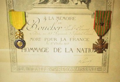 null Infanterie coloniale 
Pièce encadrée comprenant un diplôme décerné "en la mémoire...